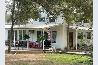 4046 Kurtz, Sealy, TX 77474 - Photo 1