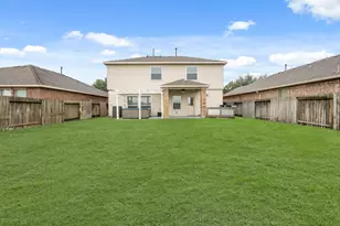 6605 Fallen Breeze Ln, Dickinson, TX 77539 - Photo 27