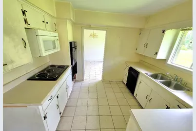 419 Lee Avenue, Freeport, TX 77541 - Photo 11