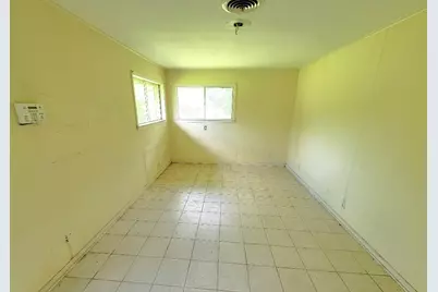 419 Lee Avenue, Freeport, TX 77541 - Photo 15