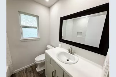 3009 Robinson Boulevard, Texas City, TX 77590 - Photo 11