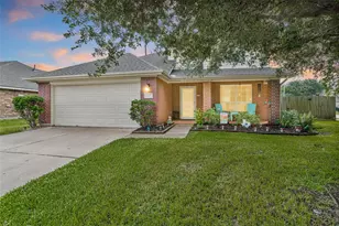 8302 Coriander Ln, Baytown, TX 77521 - Photo 1