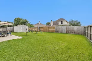 8302 Coriander Ln, Baytown, TX 77521 - Photo 33