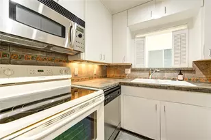 1932 W Bell St, Houston, TX 77019 - Photo 23