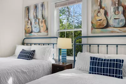 407 E Alamo Street, Brenham, TX 77833 - Photo 15