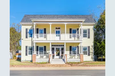 407 E Alamo Street, Brenham, TX 77833 - Photo 1