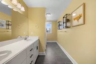 407 E Alamo St, Brenham, TX 77833 - Photo 23