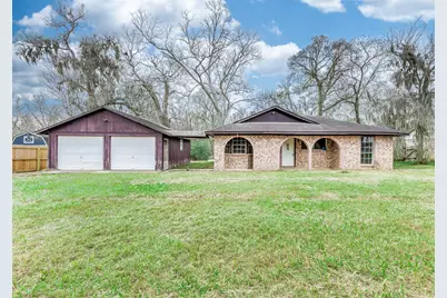 1431 County Road 934, Sweeny, TX 77480 - Photo 1