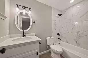 8630 Valley Meadow Dr, Houston, TX 77078 - Photo 19