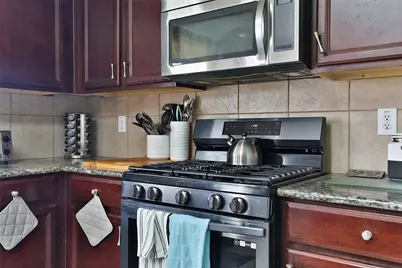 21711 Cascade Hollow Lane, Spring, TX 77379 - Photo 7