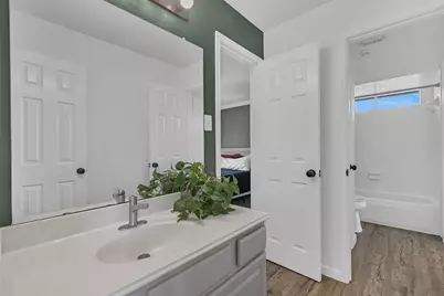1402 Pine Meadow Court, Pearland, TX 77581 - Photo 25
