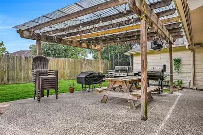 1402 Pine Meadow Court, Pearland, TX 77581 - Photo 29
