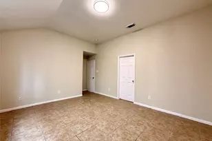 13706 Audra Ln, Houston, TX 77083 - Photo 9