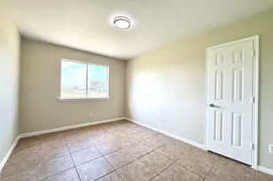 13706 Audra Ln, Houston, TX 77083 - Photo 15