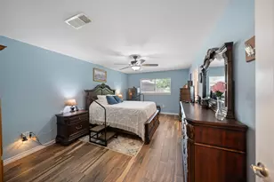 10710 Idlebrook Dr, Houston, TX 77070 - Photo 13