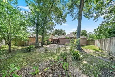 10710 Idlebrook Drive, Houston, TX 77070 - Photo 29