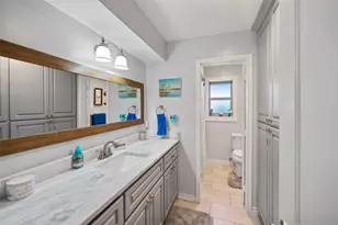 10710 Idlebrook Dr, Houston, TX 77070 - Photo 19