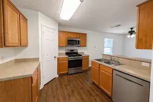 2019 Briar Grove Dr, Conroe, TX 77301 - Photo 15