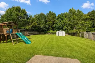 2019 Briar Grove Dr, Conroe, TX 77301 - Photo 1
