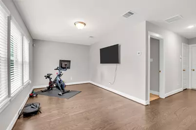 10607 Centre Forest Drive, Houston, TX 77043 - Photo 31