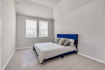 10607 Centre Forest Drive, Houston, TX 77043 - Photo 25