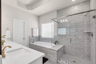10607 Centre Forest Drive, Houston, TX 77043 - Photo 21