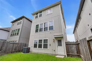 10607 Centre Forest Dr, Houston, TX 77043 - Photo 39