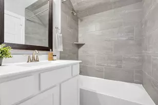 10607 Centre Forest Dr, Houston, TX 77043 - Photo 33