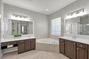 42 E Knightsbridge Dr, The Woodlands, TX 77385 - Photo 21