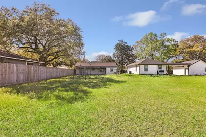 1830 Reese Street, Liberty, TX 77575 - Photo 9