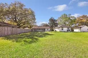 1830 Reese St, Liberty, TX 77575 - Photo 9