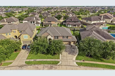 2404 Mallorca Pass, League City, TX 77573 - Photo 9