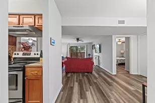 8525 Hearth Dr, Houston, TX 77054 - Photo 3