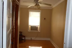 2625 Texas Ave, La Marque, TX 77568 - Photo 9