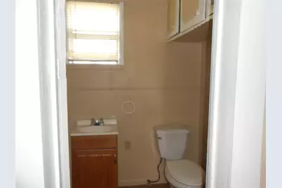 2625 Texas Avenue, La Marque, TX 77568 - Photo 11