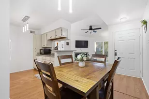 18800 Egret Bay Blvd, Houston, TX 77058 - Photo 9