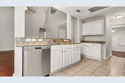 20139 Glen Breeze Court, Humble, TX 77346 - Photo 7