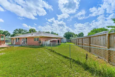 15723 Firthridge Court, Houston, TX 77598 - Photo 17