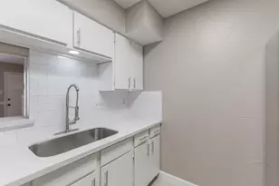 4635 Wild Indigo St, Houston, TX 77027 - Photo 13