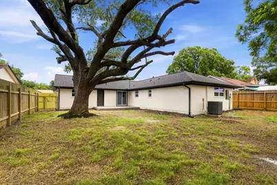 4002 Montego Drive, Baytown, TX 77521 - Photo 19