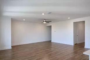 29331 Meadowcreek Hl Dr, Waller, TX 77484 - Photo 5