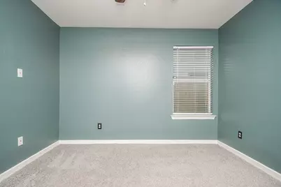 11915 Rhema Lane, Houston, TX 77048 - Photo 17