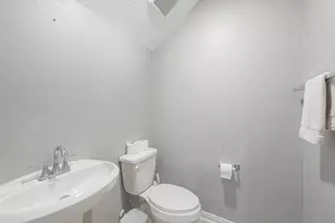 2118 Gilbert Rd, League City, TX 77539 - Photo 37