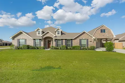 2118 Gilbert Road, League City, TX 77539 - Photo 1