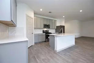 6830 Dell Vista, Rosenberg, TX 77469 - Photo 11