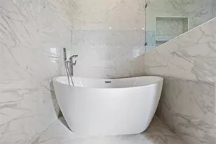 514 E 29th St, Houston, TX 77008 - Photo 13