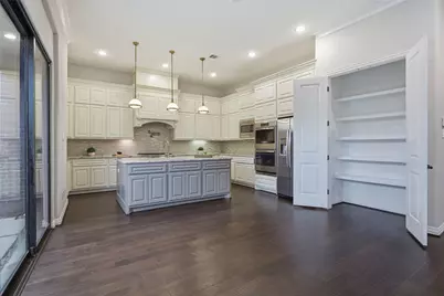 1917 Potomac Drive #C, Houston, TX 77057 - Photo 9