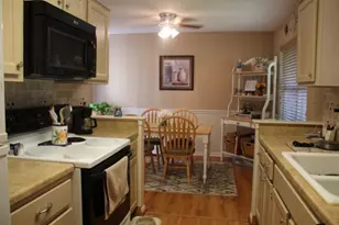 21027 Western Valley Dr, Katy, TX 77449 - Photo 5