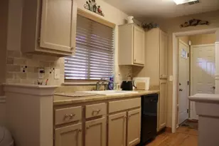 21027 Western Valley Dr, Katy, TX 77449 - Photo 7