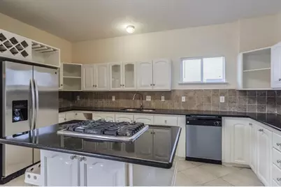 807 Victoria Lakes Drive, Katy, TX 77493 - Photo 7